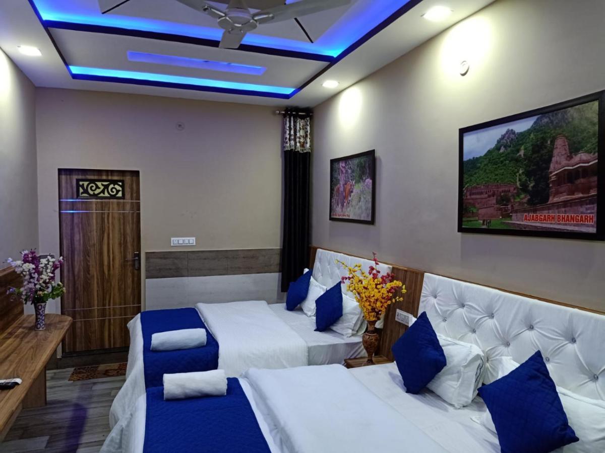 Maan Hotel And Restaurant Алвар Екстериор снимка